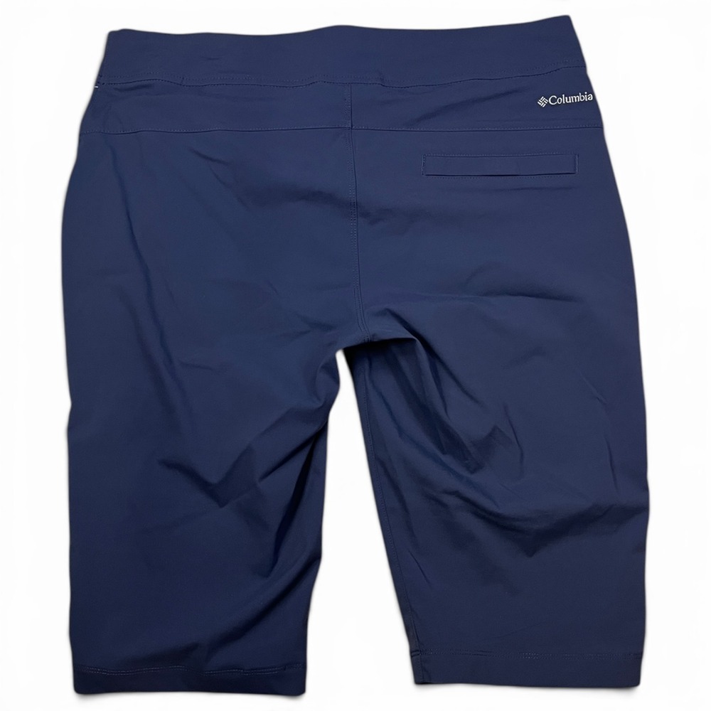 Columbia Anytime Outdoor Long Shorts Womens 6 Navy Blue Hiking NWT 13" Inseam - Picture 4 of 5